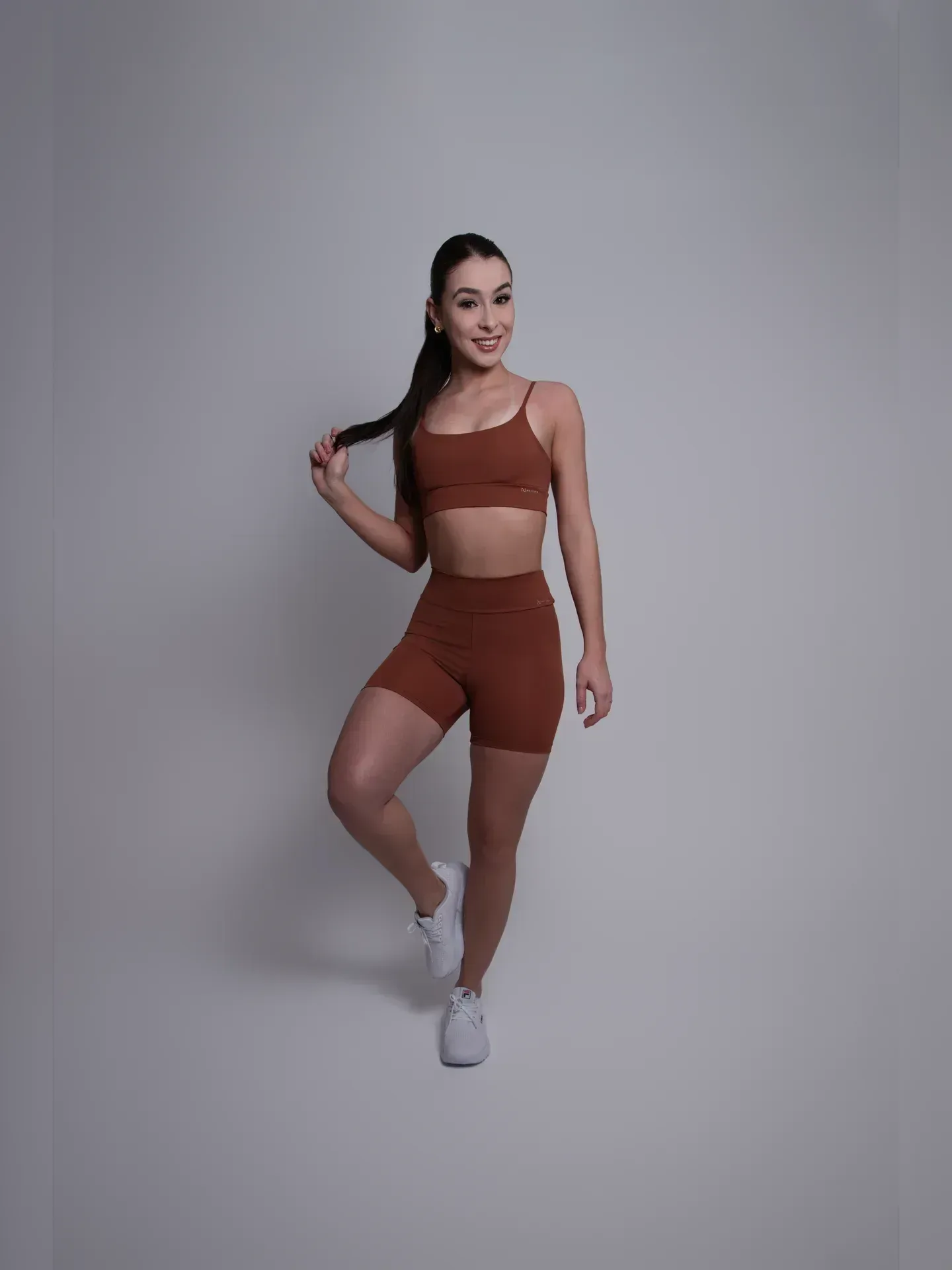 Conjunto Sculpt Shorts NEVUÉR · Marrom Terracota · 1